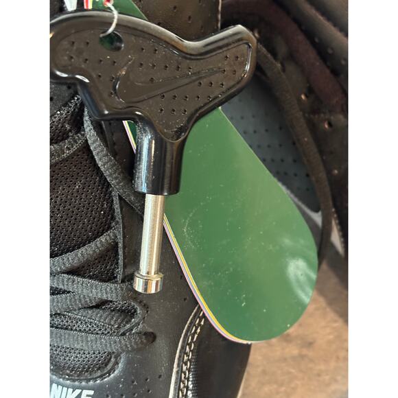 NIKE GAMER CONVERSION BASEBALL CLEATS WHITE, METAL SIZE 14 NEW WITH KEY AND TAG - Picture 3 of 10